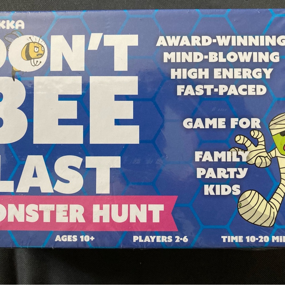 Amazon Don't Bee Last Monster Hunt Game - Blue